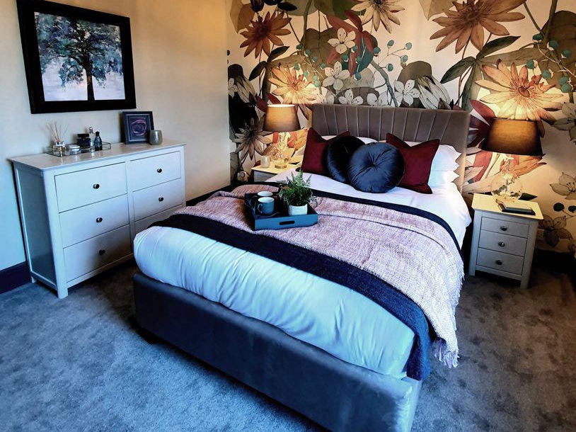 A bedroom with wow factor - after