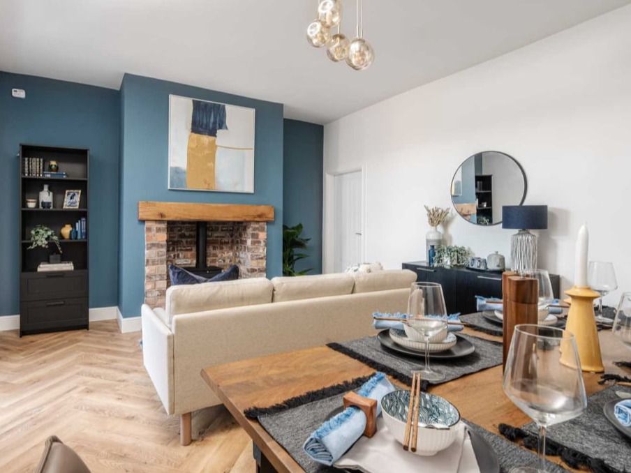 Furniture rental and decor advice