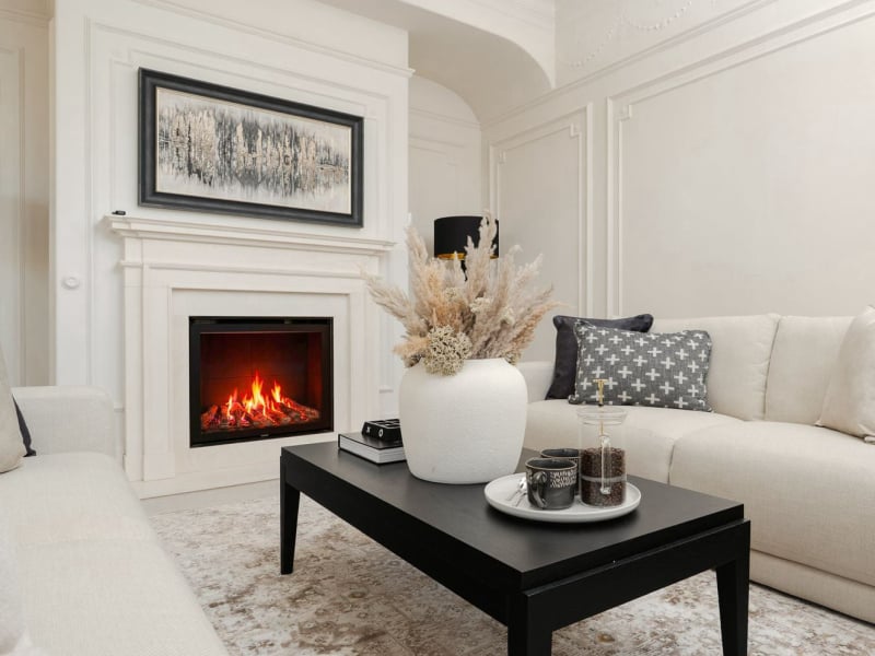 Lounge staged to sell with furniture rental